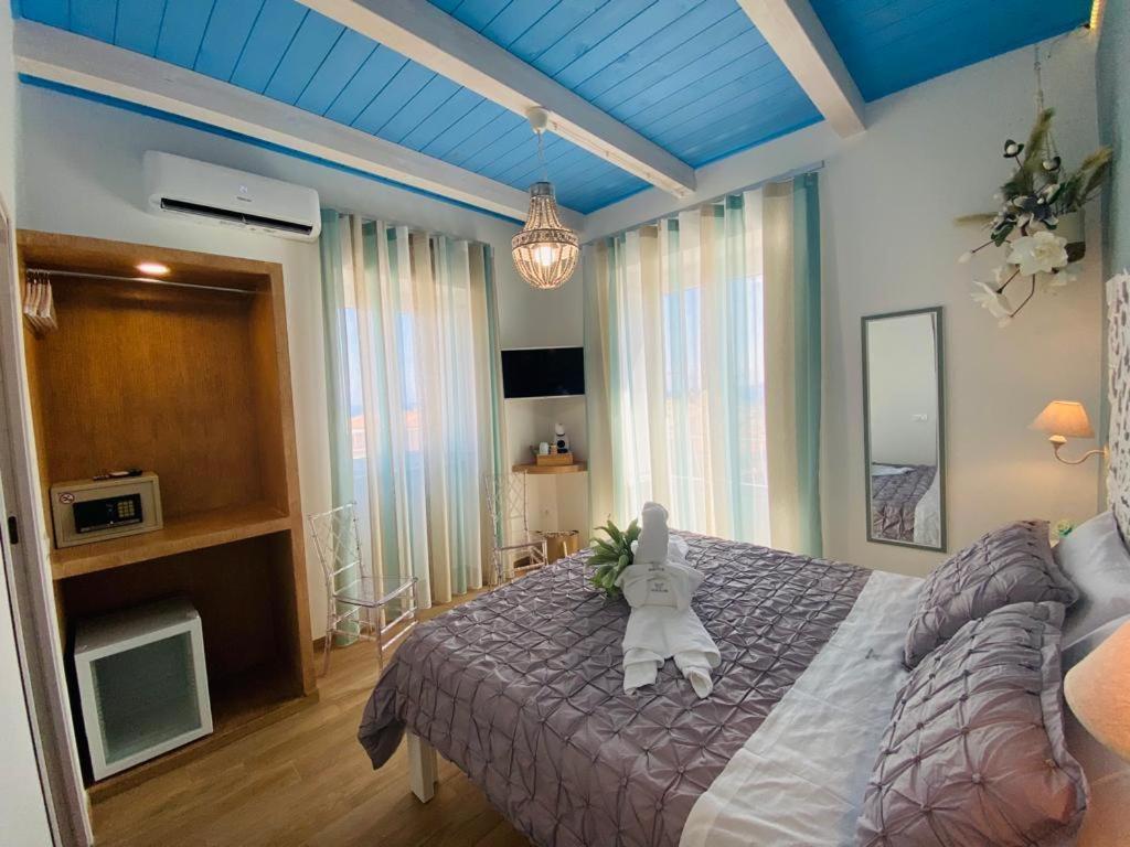 Fior Dei Carmeliti Rooms And Parking Тропеа Екстер'єр фото